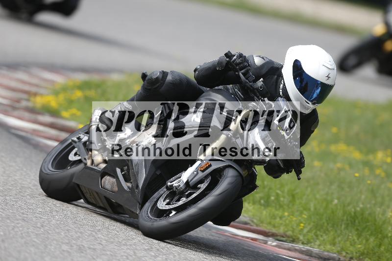 /37 28.07.2025 Dunlop Ride und Test Day ADR/Trackday Erfahren gelb Trackday schnell  rot/79